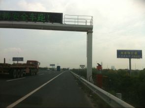 02.jpg